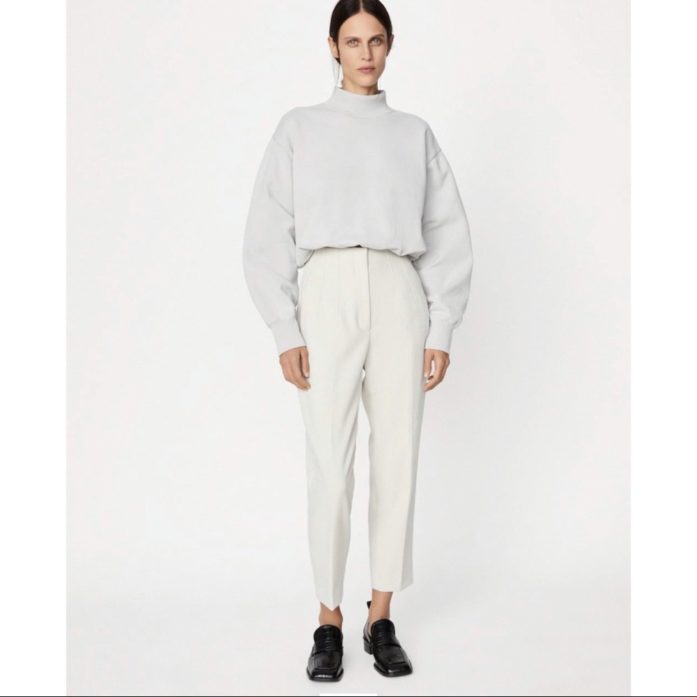 Zara High Waisted Pants with darts in oyster white